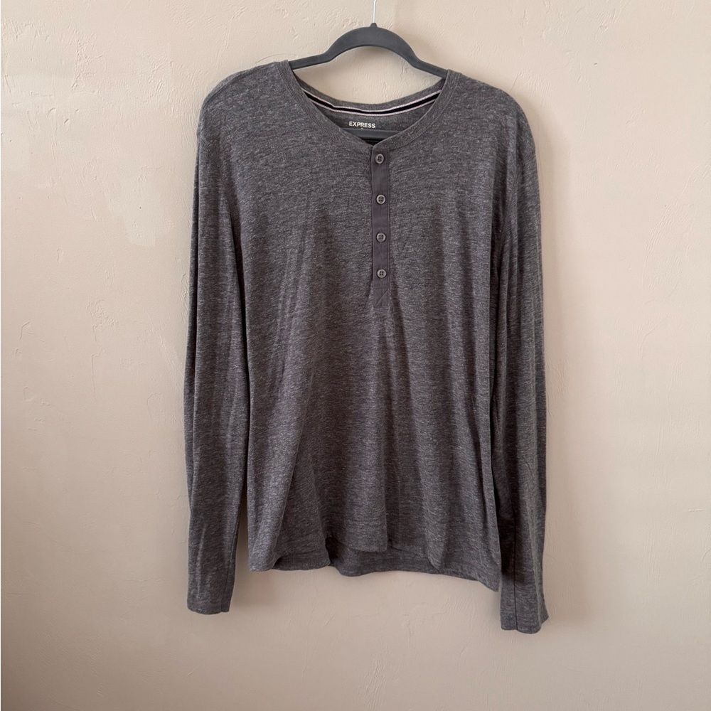 Express Men's Gray Long Sleeve Henley Shirt (L)